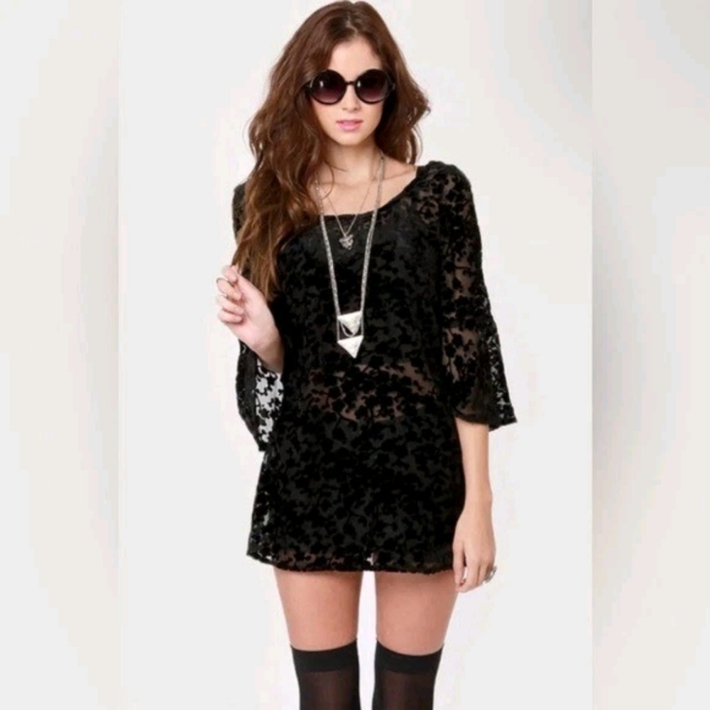 Free People x Gypsy Junkies Noir Velvet Tunic S/M